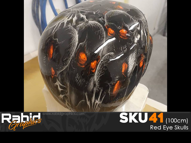 Red Eye Skulls (100cm)